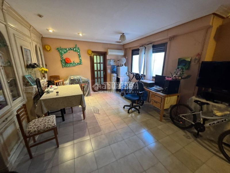 Foto f17b6c9b-c073-4948-8813-1a1f99c6b514. Pis a Nou Moles Valencia