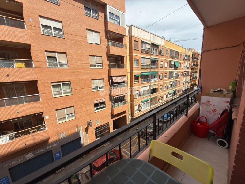 Foto 86e54f88-deae-43bf-8a5e-4671cdaac10f. Pis a Nou Moles Valencia