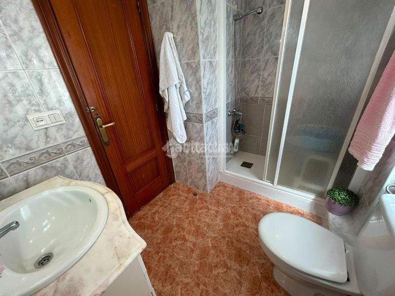 Foto 33907681-94ee-430b-9488-cec5f50a8037. Pis a Nou Moles Valencia