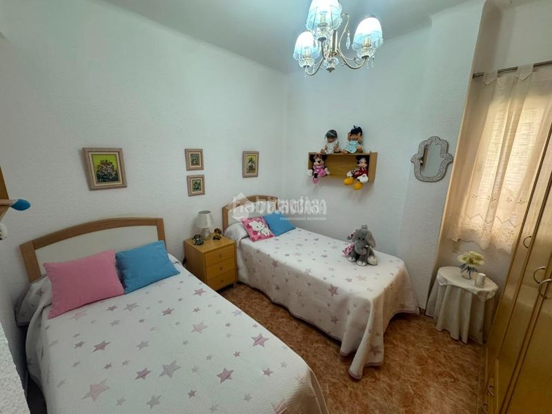 Foto 7d79e0e2-dfaa-4126-85ec-bd5812f0ee5d. Pis a Nou Moles Valencia