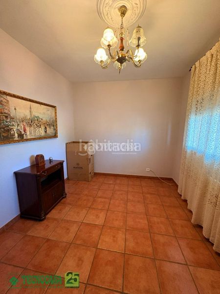 Foto 6fb7f5ce-90a7-4c0e-a2a3-f974124e49a1. Casa aparellada amb calefacció a Corral de Almaguer