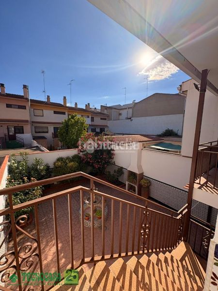 Foto 9de9c5ec-3a33-4703-aa15-f40e5173079c. Casa aparellada amb calefacció a Corral de Almaguer