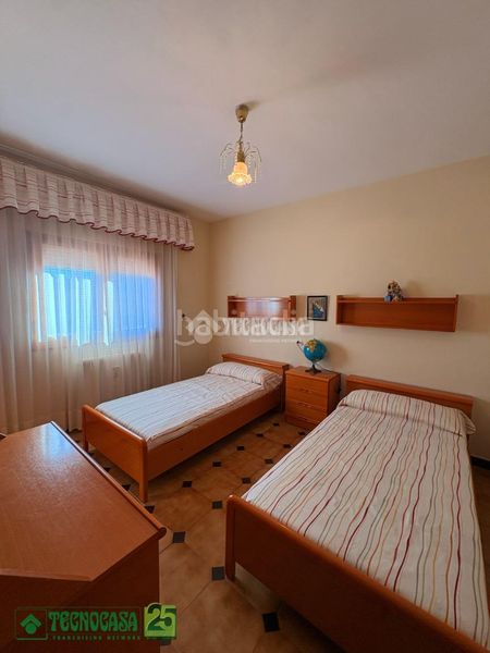Foto cfbc9cb1-b1fb-41bd-a0bd-5edb7717ca52. Casa aparellada amb calefacció a Corral de Almaguer