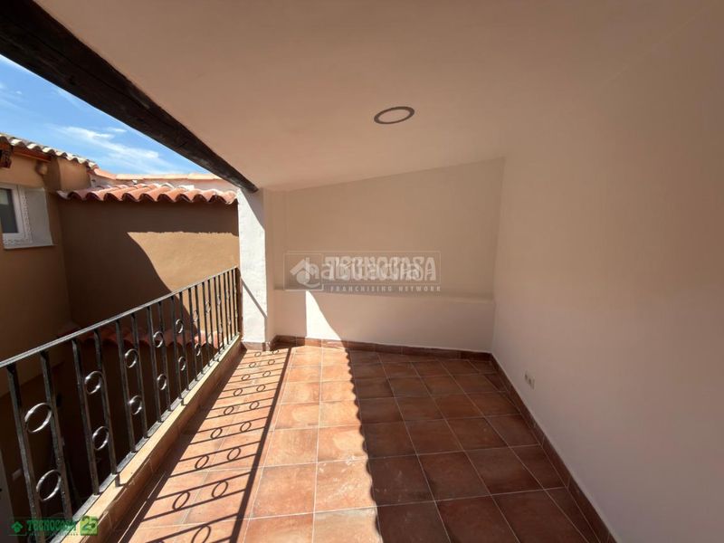 Foto cc920038-cf6e-489e-bca8-751cf27cfdc3. Casa aparellada a Romeral (El)