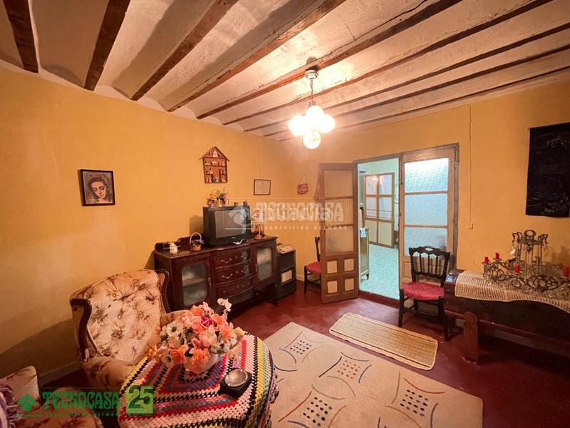Foto 82af68df-211d-4051-92d3-f2bfdccdc103. Piso  en venta en Yepes