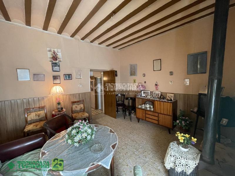 Foto b7696d9a-903a-4eae-8f18-9f27677b0b4e. Piso  en venta en Yepes