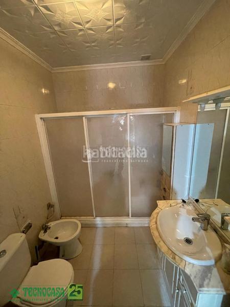 Foto 04b9058e-150b-4a66-9a45-46c74d44b351. Casa pareada casa en venta en Lillo