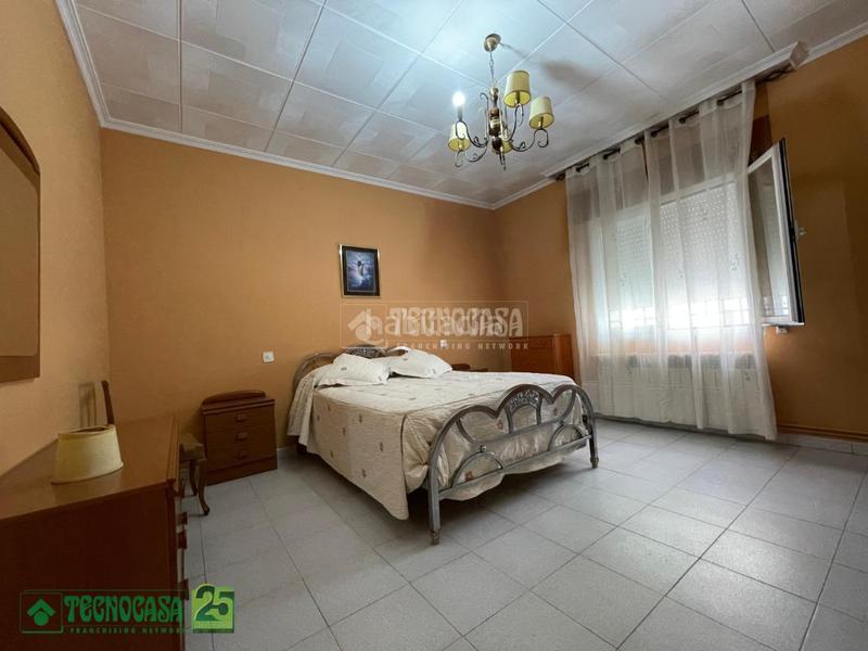 Foto f801e26f-3f35-4fb7-8299-9a0721650fda. Casa pareada casa en venta en Lillo