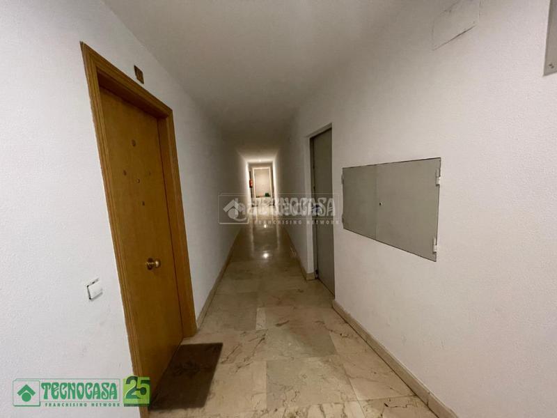 Foto 4de801f3-5f40-41f3-b864-a9765bf248d2. Etagenwohnung mit heizung parking in Centro de Especialidades Ocaña