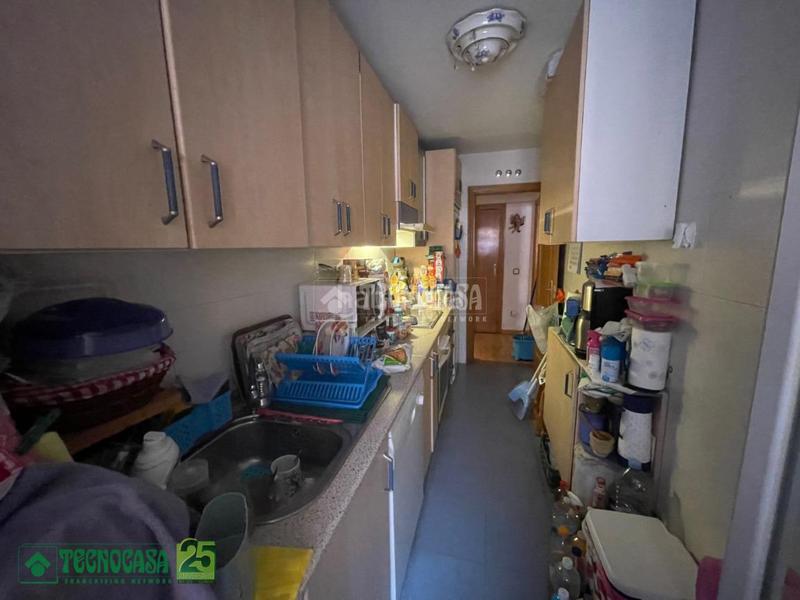 Foto 54ea3fdb-5e9b-49b4-9030-077594007dd2. Etagenwohnung mit heizung parking in Centro de Especialidades Ocaña