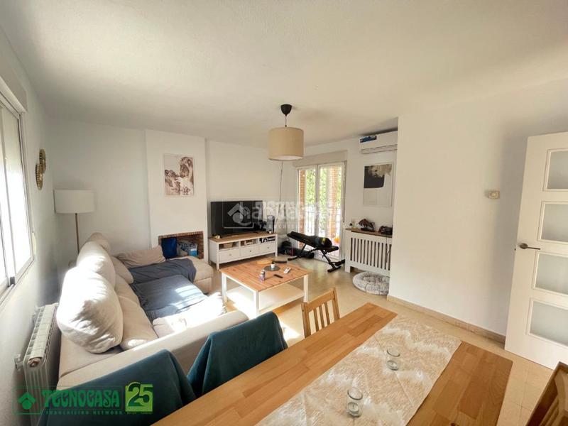 Foto a856963d-c4ec-4d07-8f9f-c888d8208e26. Casa  en venta en Lillo