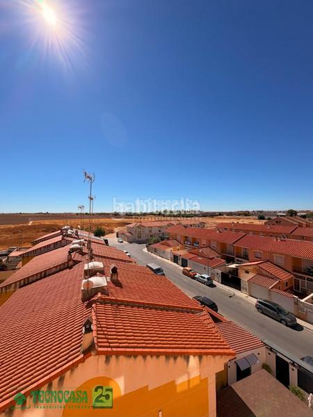 Foto 1bcb109b-955f-4324-a09d-de9a028b9b02. Appartamento con riscaldamento in Urbanización San Isidro Ocaña