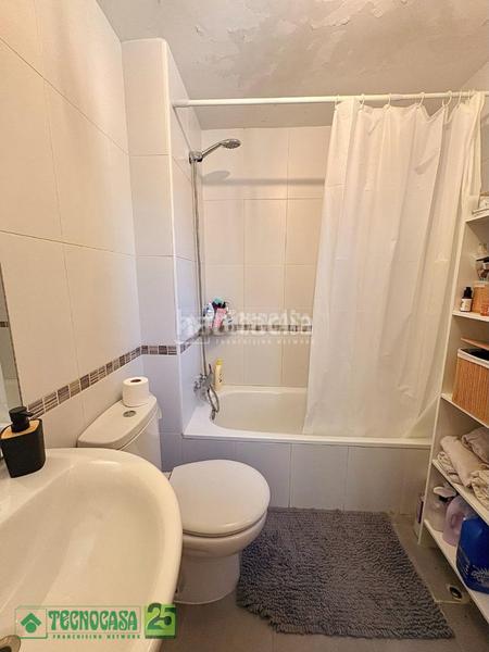 Foto 4dcbda0d-0bbc-48a3-8603-03b161a72cd6. Appartamento con riscaldamento in Urbanización San Isidro Ocaña