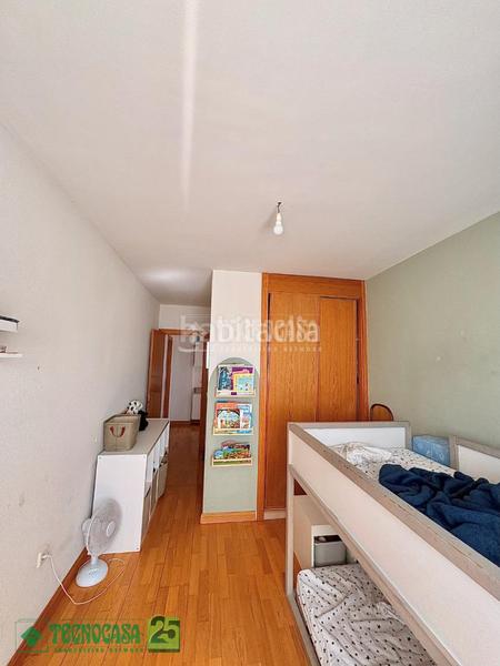 Foto dfd52701-8ccc-47d2-92e7-616518a248f4. Appartamento con riscaldamento in Urbanización San Isidro Ocaña