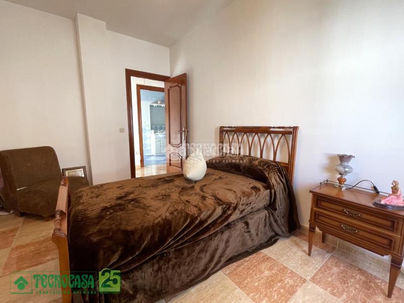 Foto d24a7378-ea9b-4dd4-9f01-0ce7aed4aa2d. Casa aparellada a Noblejas