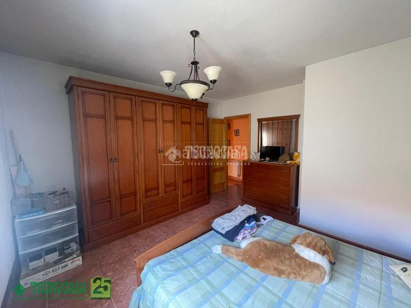 Foto 5c0ec956-d16f-44ea-b95e-99ff4c05d19a. Casa aparellada amb calefacció a Yepes