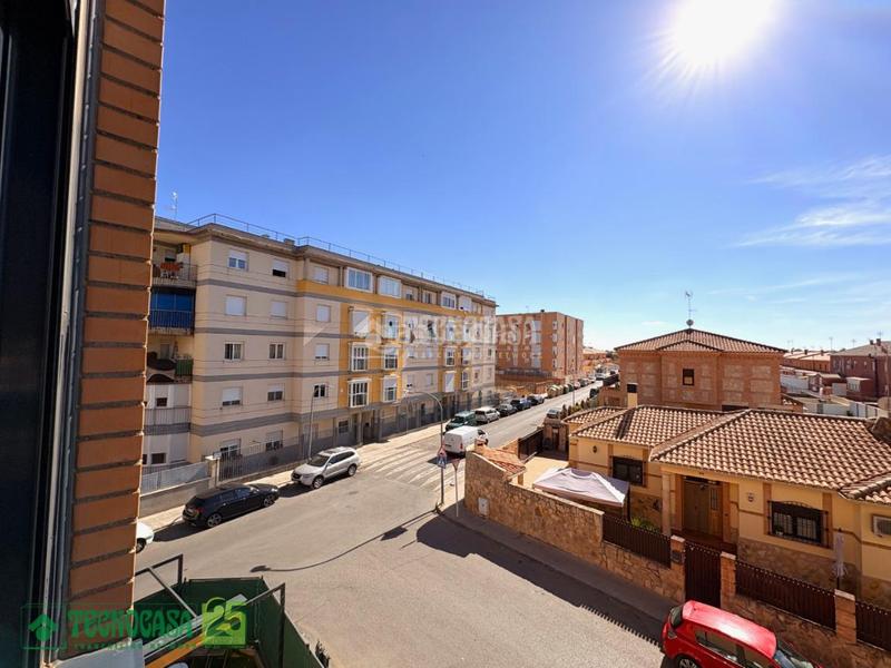 Foto 306b70d8-5ae0-42e3-ba9d-b3e986365781. Piso  en venta en Urbanización San Isidro Ocaña
