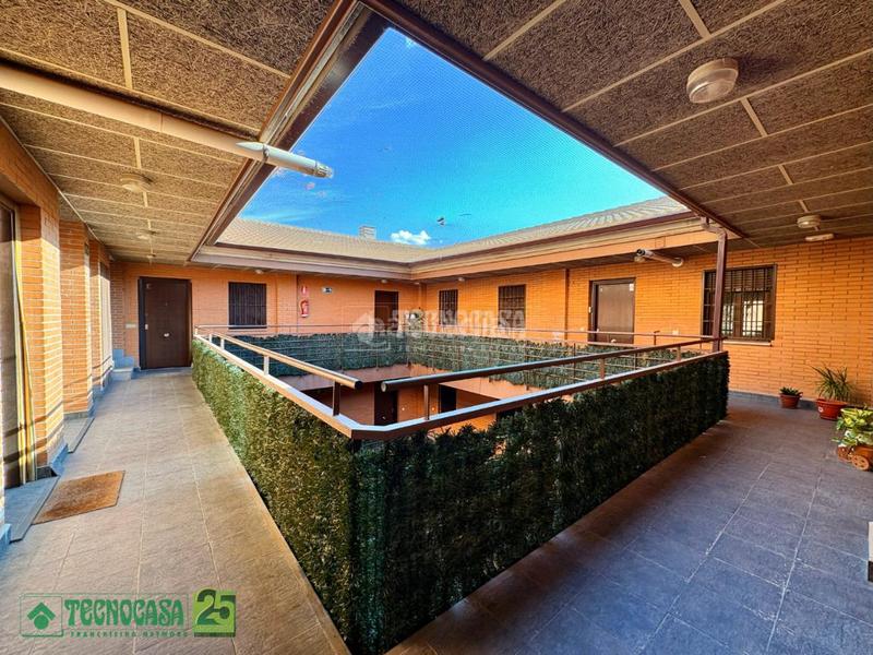 Foto 51ebbbc6-8bcc-4d0c-bdf7-0ef2aced23b0. Appartement avec chauffage dans Urbanización San Isidro Ocaña