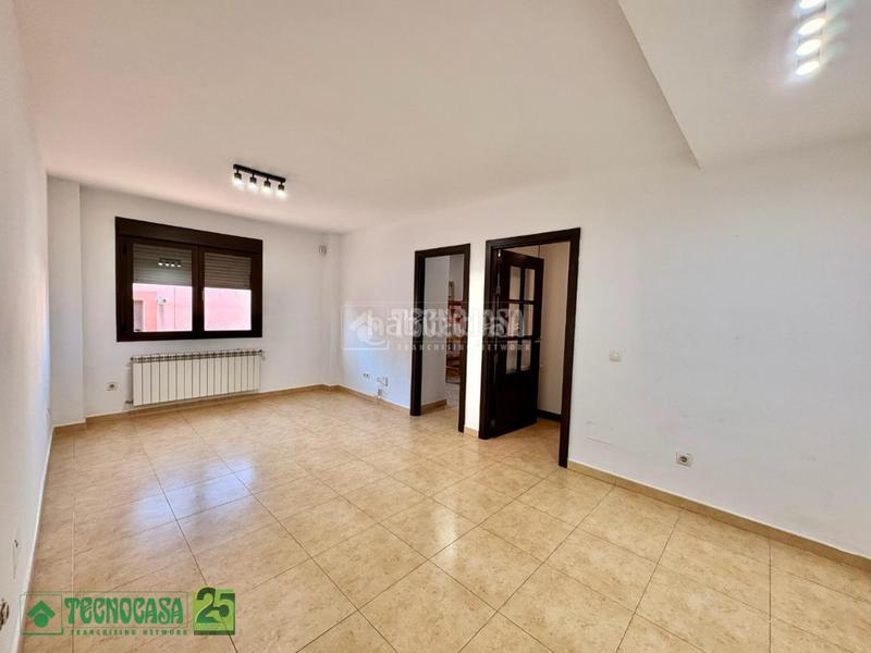 Foto 9c104046-ba9e-4a39-8abb-e120b19bf5d6. Appartement avec chauffage dans Urbanización San Isidro Ocaña