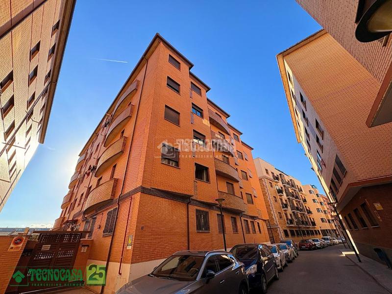 Foto e5facc79-61ed-4512-859f-9524c36a4a30. Appartement avec chauffage dans Urbanización San Isidro Ocaña