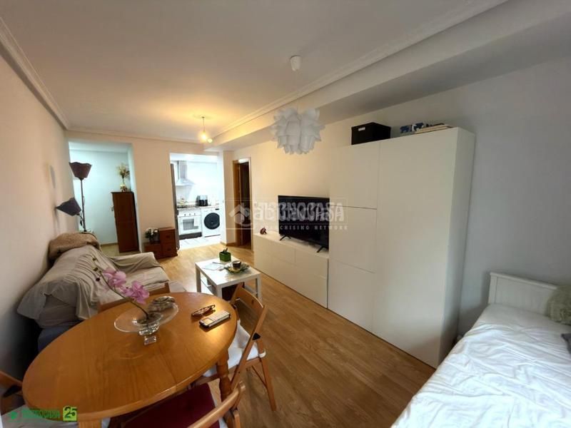 Foto 49231265-528c-42ce-ae82-5e5fa6542f46. Appartamento con riscaldamento parcheggio in Puerta de Murcia-Colegios Ocaña