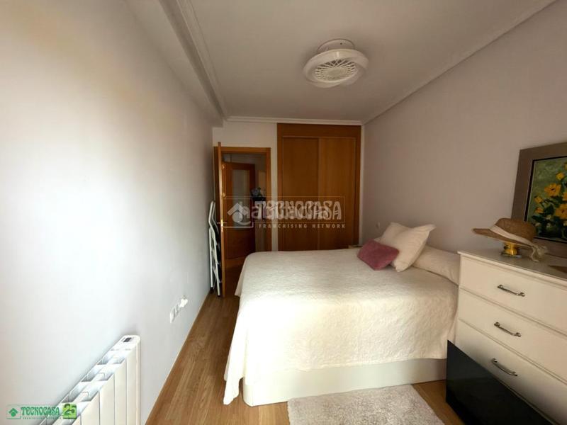 Foto d1caf2dc-0750-4112-9ccd-071079e17e75. Appartamento con riscaldamento parcheggio in Puerta de Murcia-Colegios Ocaña