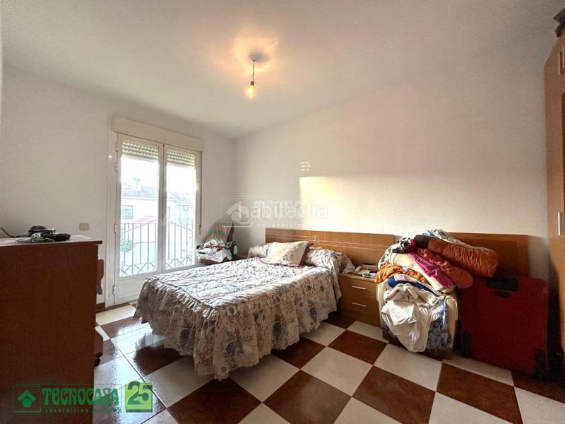 Foto 378d26b4-f377-4413-9e82-746d9a7f5518. Doppelhaus mit parking in Noblejas