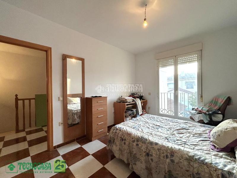 Foto 938c638f-7a7e-47d9-b3a8-7d6b717b2e71. Doppelhaus mit parking in Noblejas