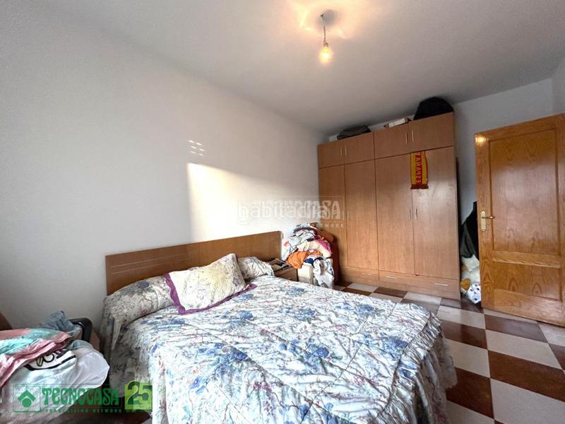 Foto a646ff13-8afc-473e-a556-894b638c0520. Doppelhaus mit parking in Noblejas