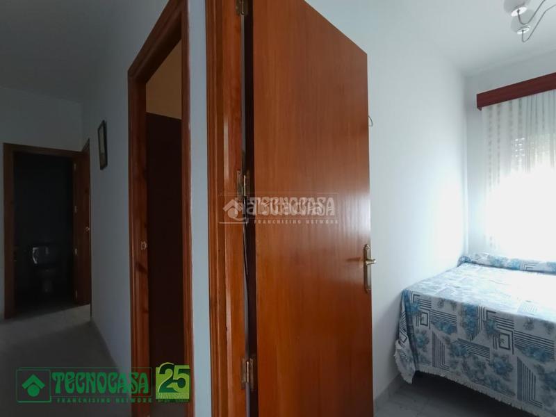 Foto 111cb480-2122-4822-acda-5386822c6295. Casa aparellada amb calefacció aparcament a Huerta de Valdecarábanos