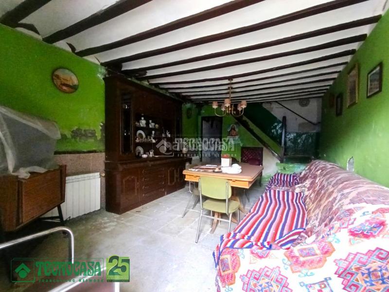 Foto 353a437e-3c73-4385-987a-11bd42ddf49e. Casa aparellada amb calefacció aparcament a Huerta de Valdecarábanos