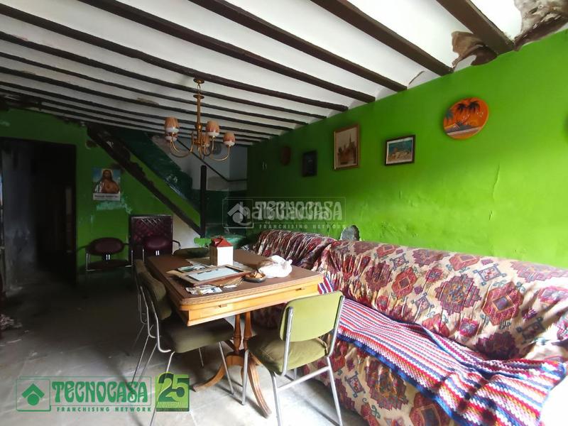 Foto da4a151a-f4a9-4194-83cf-60eae767be16. Casa aparellada amb calefacció aparcament a Huerta de Valdecarábanos