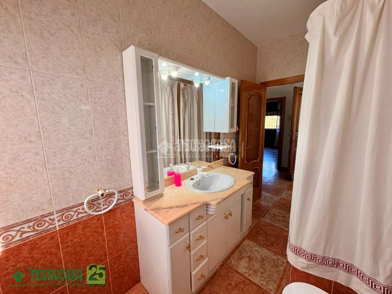 Foto 6a465267-558e-4a1f-a358-1fdff6435f10. Casa amb calefacció a Dosbarrios