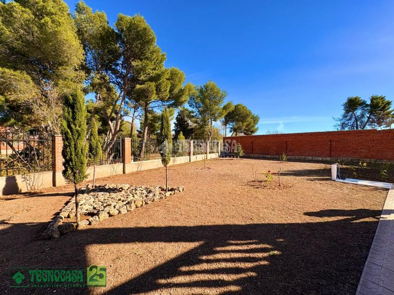 Foto 6b5ea26f-64c5-4712-8336-50efbe67bbb0. Casa amb calefacció a Dosbarrios