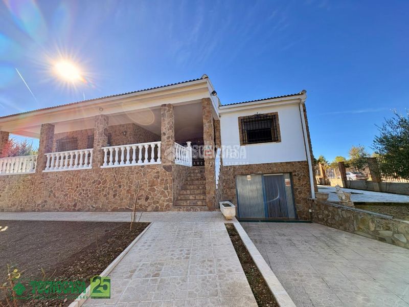 Foto aafa542c-735d-4630-a797-0db143326bed. Casa amb calefacció a Dosbarrios