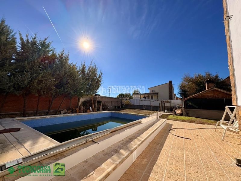 Foto bd19b648-2284-4171-93f0-1e4acc00bac1. Casa amb calefacció a Dosbarrios