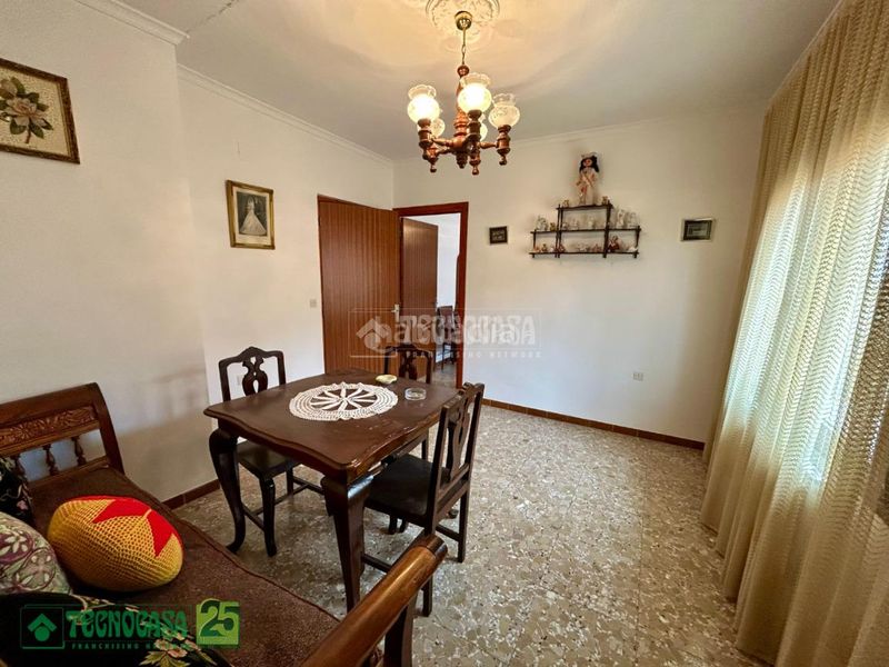 Foto aa517f06-838a-4b6f-8c9d-320f2698ce93. Casa amb calefacció aparcament a Corral de Almaguer