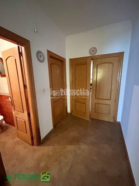 Foto b18cbe07-883d-4196-a850-c8ffe67cea43. Casa amb calefacció aparcament a Corral de Almaguer