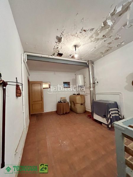 Foto b7a677e8-8773-40ef-b1fa-cd226f4aef1c. Casa amb calefacció aparcament a Corral de Almaguer