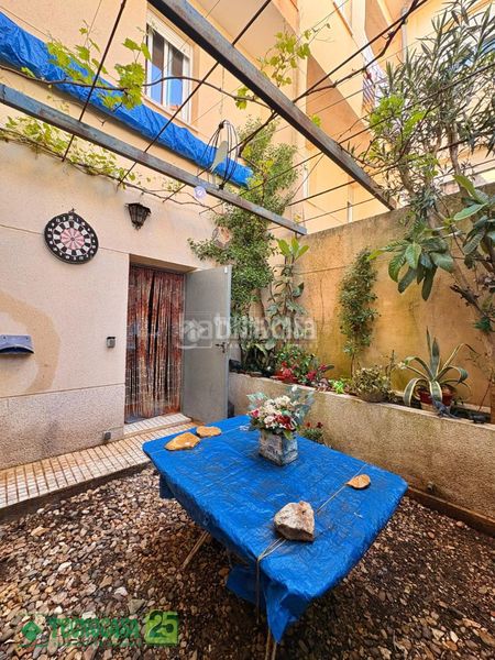 Foto b8def8ff-3c94-450f-a0e2-4b5f63f57ca0. Casa aparellada amb calefacció a Lillo