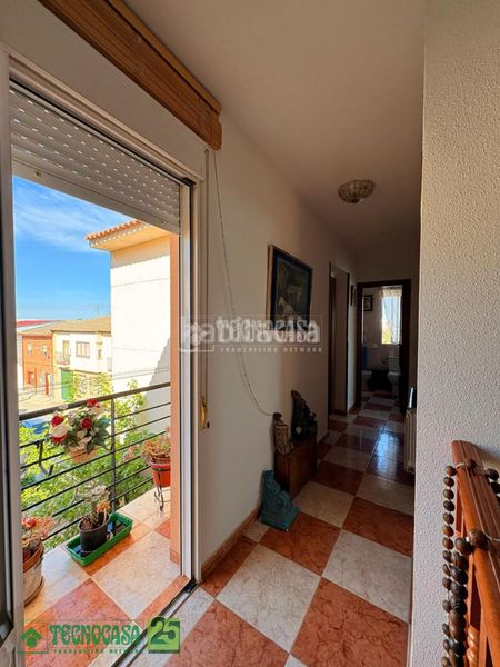 Foto bbee61db-a69a-46dd-90ee-392517794267. Casa aparellada amb calefacció a Lillo