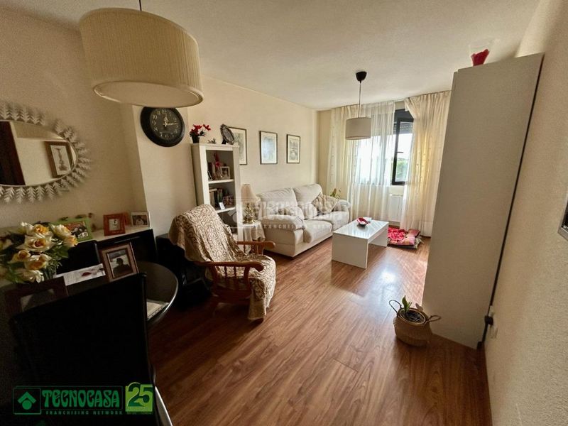 Foto 587f29f2-8e47-4ea1-95b7-caa087cd62f6. Pis amb calefacció aparcament a Entrada-Gasolineras Ocaña