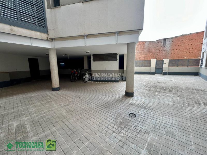 Foto 6d3e578b-acf5-4382-8bdc-dc2491209489. Pis amb calefacció aparcament a Entrada-Gasolineras Ocaña