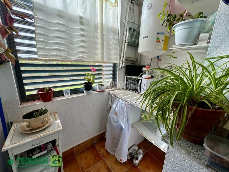 Foto 9bf8cff1-f448-4282-84fd-10cc59f2a75f. Pis amb calefacció aparcament a Entrada-Gasolineras Ocaña