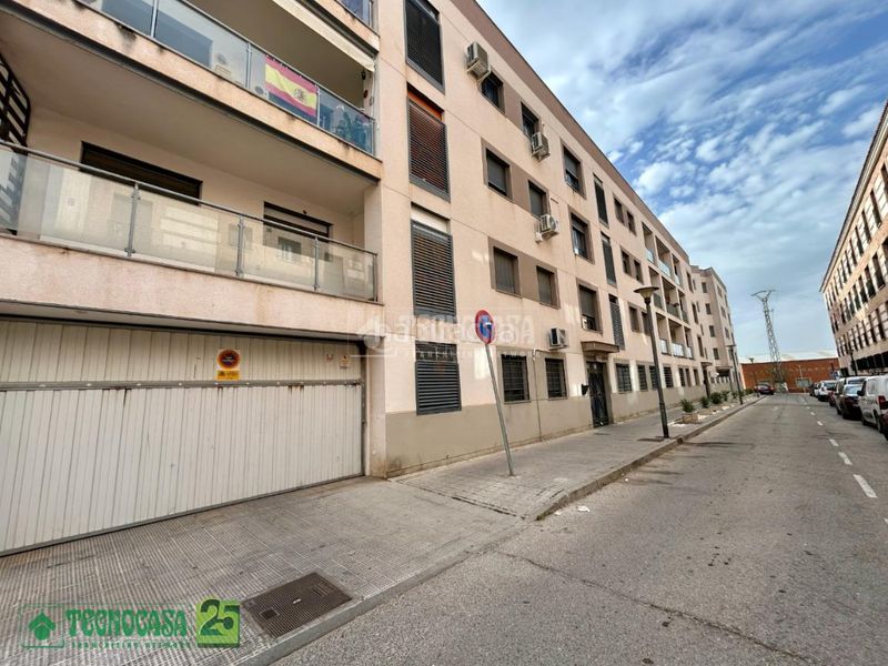 Foto ff65046e-6857-4a04-b7cc-998439a7bfdf. Pis amb calefacció aparcament a Entrada-Gasolineras Ocaña