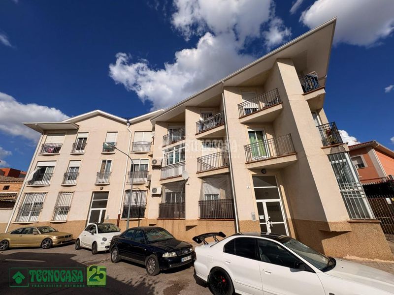Foto 508912ed-816f-4977-a37f-d9bc7ce1deb1. Piso  en venta en Urbanización San Isidro Ocaña