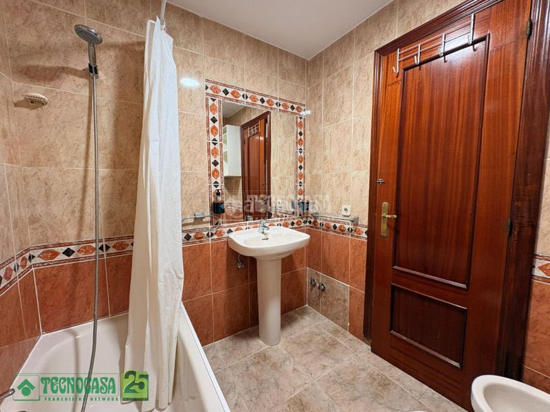 Foto 59ab89b3-6624-4ff2-aaea-9147d6898a81. Piso  en venta en Urbanización San Isidro Ocaña