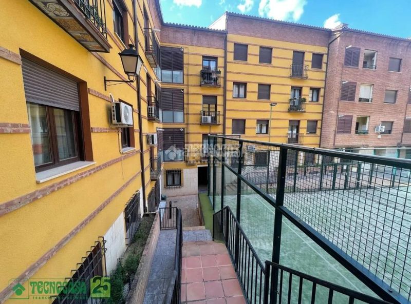 Foto 0a45760d-20dd-403e-b173-c88c0dd1a12f. Flat with heating pool in Centro Ocaña