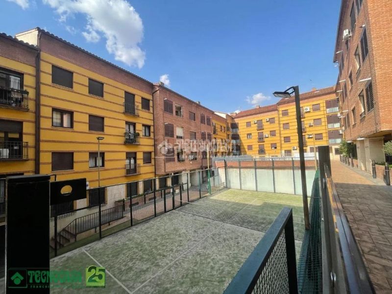 Foto 69283ab6-0f0d-42dd-a7eb-ed266a9bd998. Flat with heating pool in Centro Ocaña
