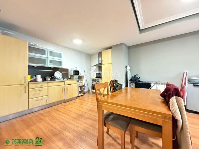 Foto ae7a68eb-99bf-4586-86e8-5dd6a558e559. Flat with heating pool in Centro Ocaña
